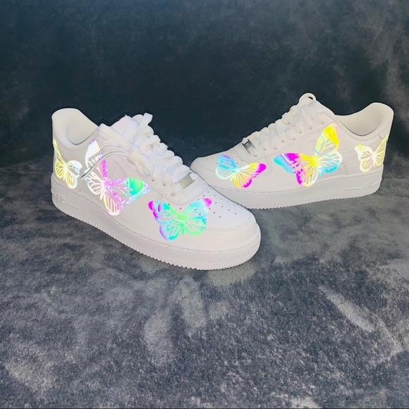 Custom Rainbow reflective butterfly - Picture 4 of 4